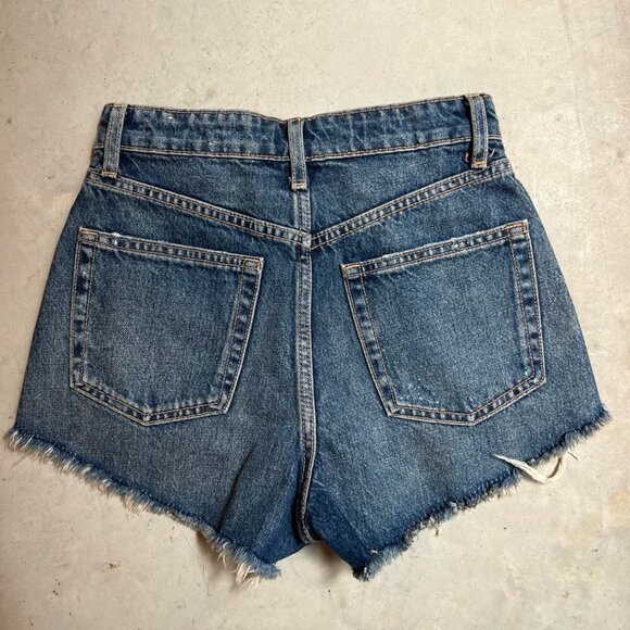 NWT Zara Curved High Waisted Denim Shorts Size 0 - Picture 4 of 4